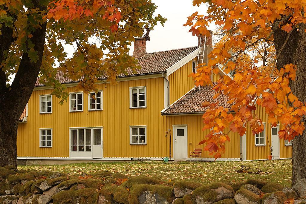 Hallebergs Bed&Breakfast สการา ภายนอก รูปภาพ